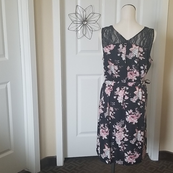 Charming Charlie Floral Dress Sz XL - Picture 3 of 7